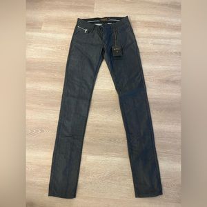Brand new beautiful Ben Sherman jeans - perfect for a night out.